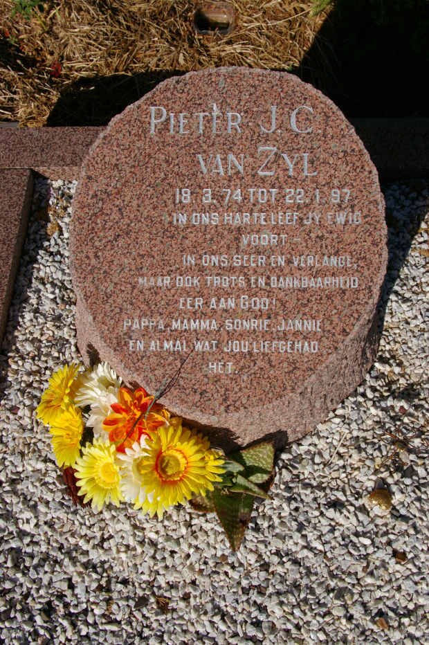 ZYL Pieter J.C. van 1974-1997