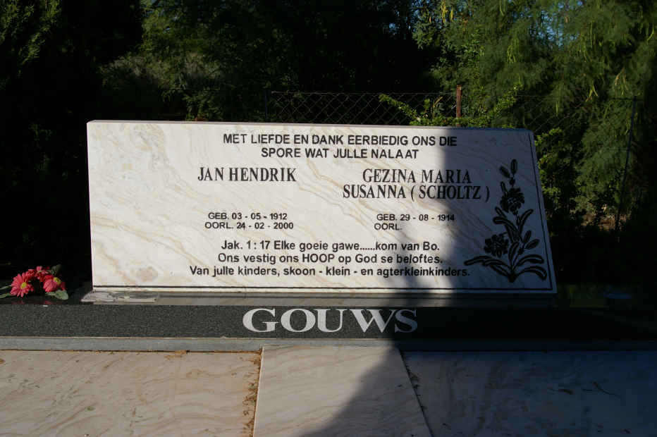 GOUWS Jan Hendrik 1912-2000 &amp; Gezina Maria Susanna SCHOLTZ 1914-
