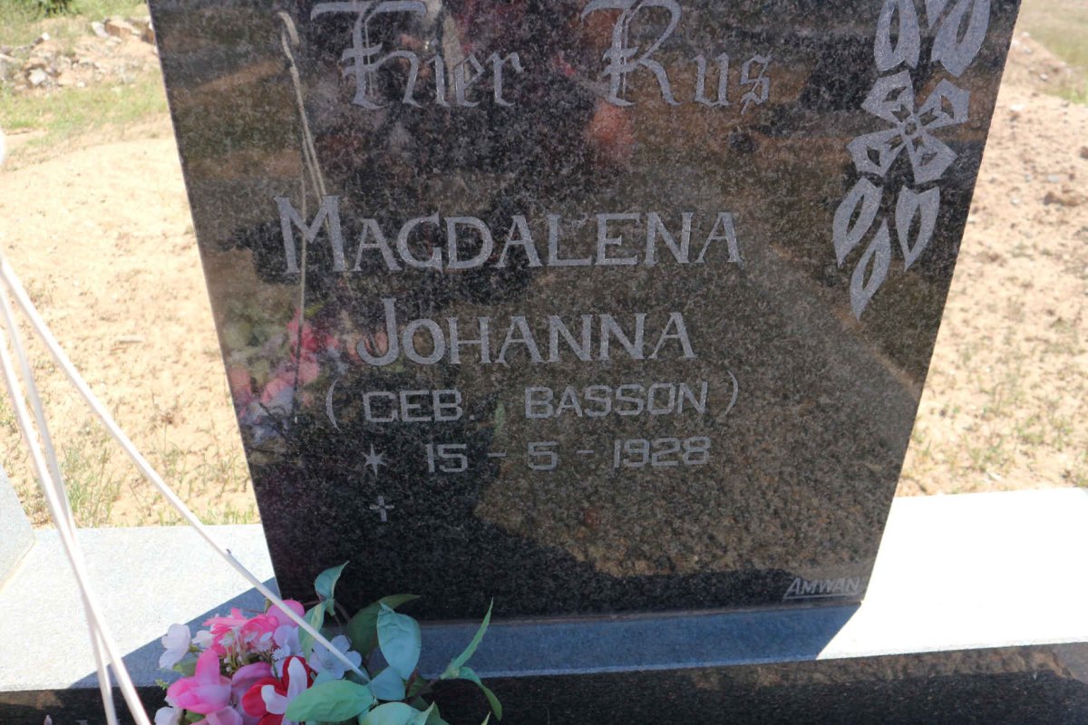 KRÜGEL Andries Hendrik 1926-1993 &amp; Magdalena Johanna BASSON 1928-