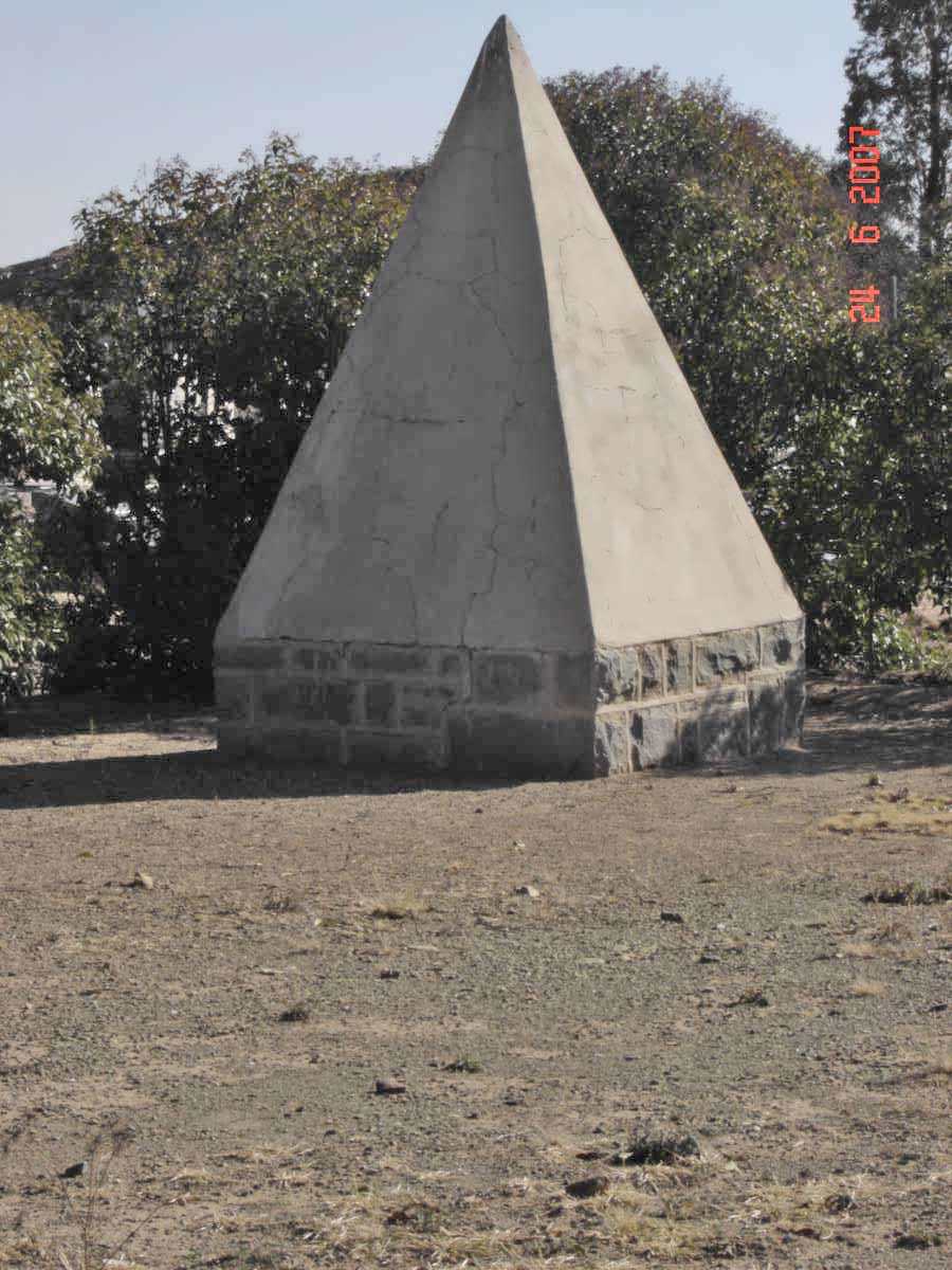 NIENABER Charel G.J. 1864-1901 :: NIENABER Jan P. 1877-1901 :: NIEUWOUDT Jan A. 1878-1901