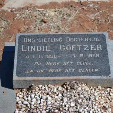 COETZER Lindie 1956-1958