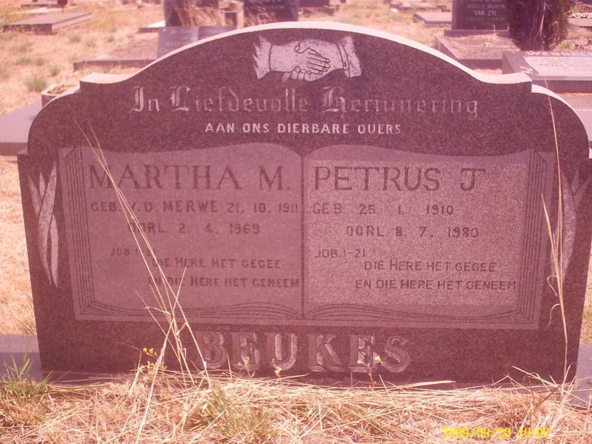 BEUKES Petrus J. 1910-1980 &amp; Martha M. V.D. MERWE 1911-1969