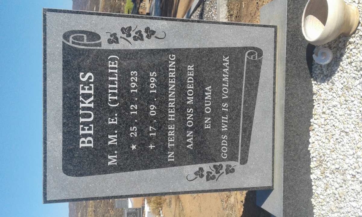 BEUKES M.M.E. 1923-1995