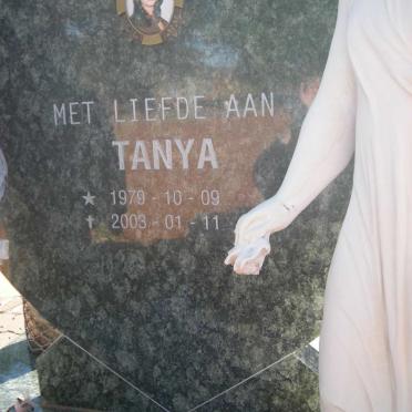 COETZEE Tanya 1979-2003