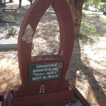 DIRADITSILE Kediagetse Gladness 1978-1998