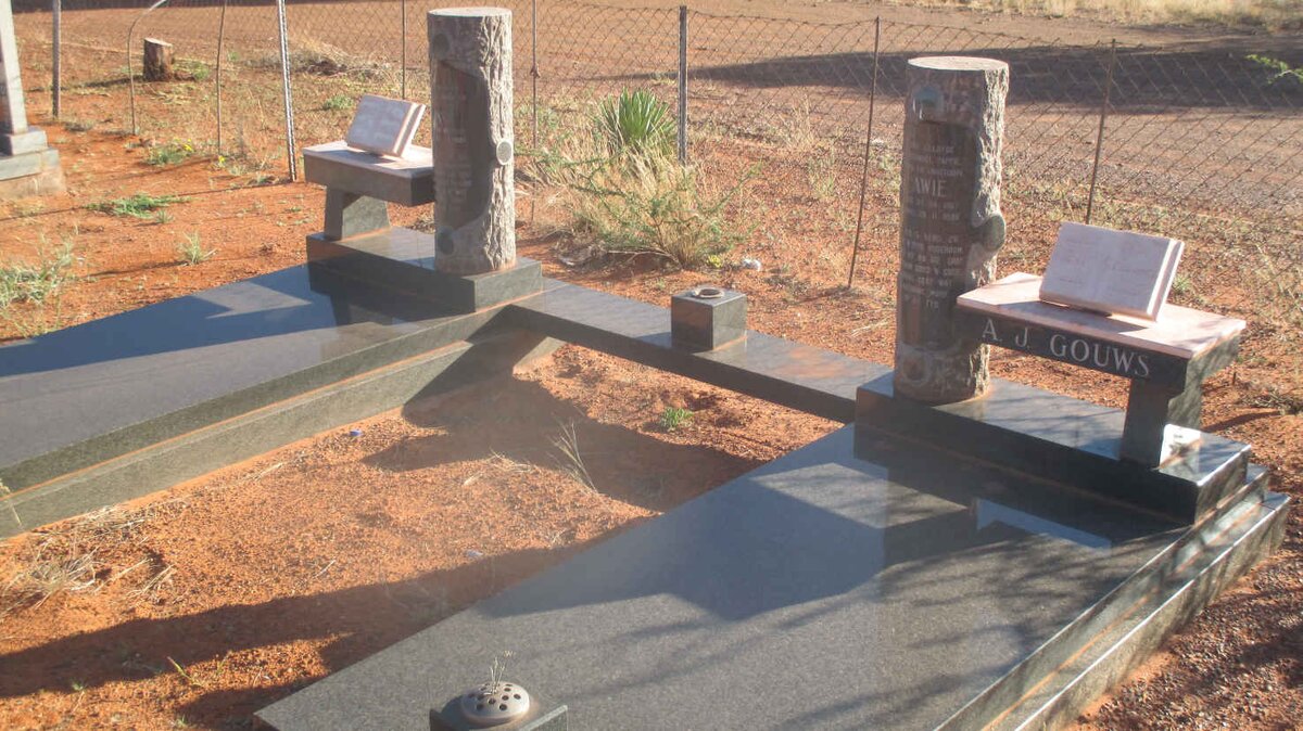 GOUWS A.J. 1907-1986 &amp; A.S. 1909-1993