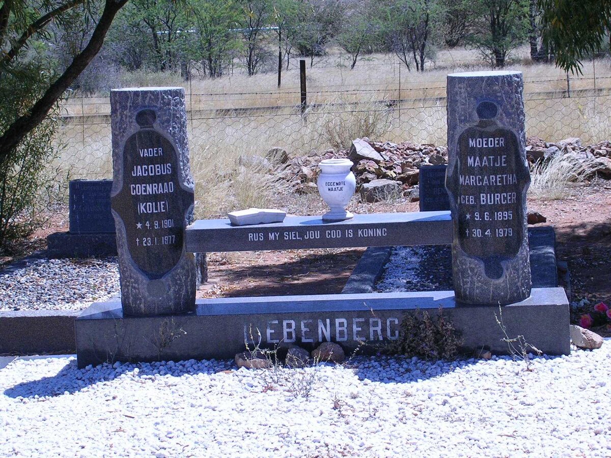 LIEBENBERG Jacobus Coenraad 1904-1977 &amp; Maatje Margaretha BURGER 1895-1979