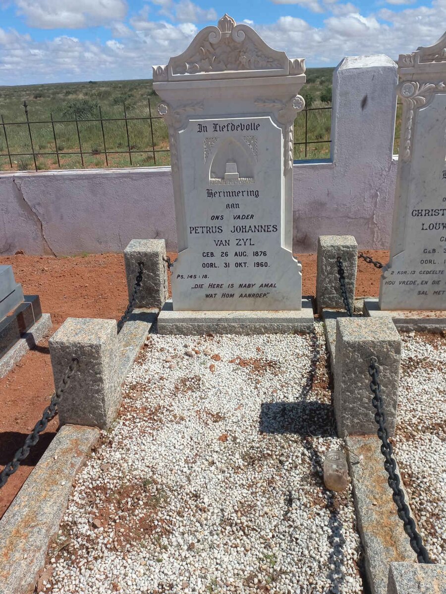 ZYL Petrus Johannes, van 1876-1960 & Christina Gloudina LOUW 1887-1949 _2