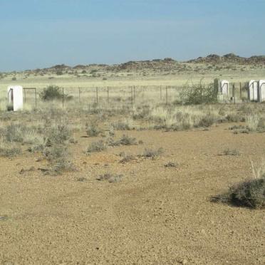 Northern Cape, KENHARDT district, Dagab, Skansklip B, Schansklip 297, farm cemetery