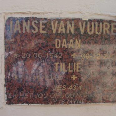 VUUREN Daan, Janse van 1942-2009 &amp; Tillie 1942-