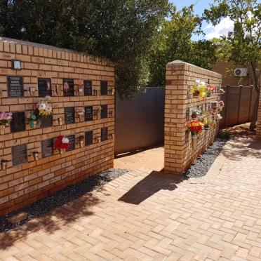 2. Overview / Oorsig