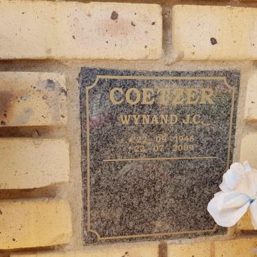 COETZER Wynand J.C. 1946-2009