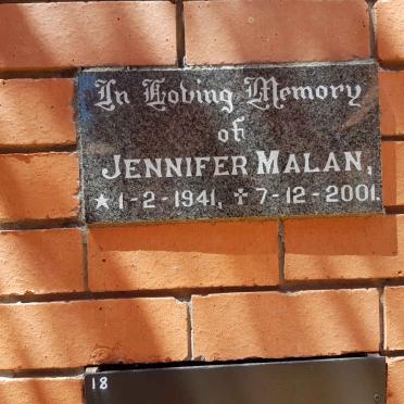 MALAN Jennifer 1941-2001