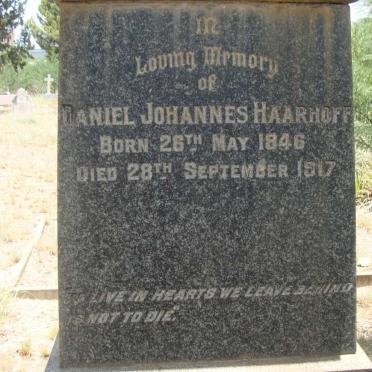 H - Vanne :: Surnames - H