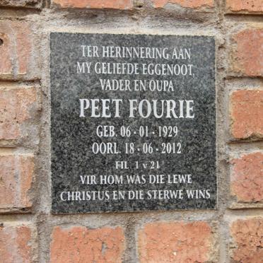 FOURIE Peet 1929-2012
