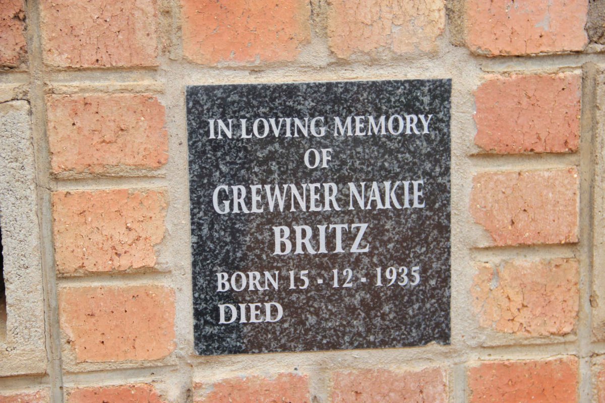 BRITZ Grewner Nakie 1935-