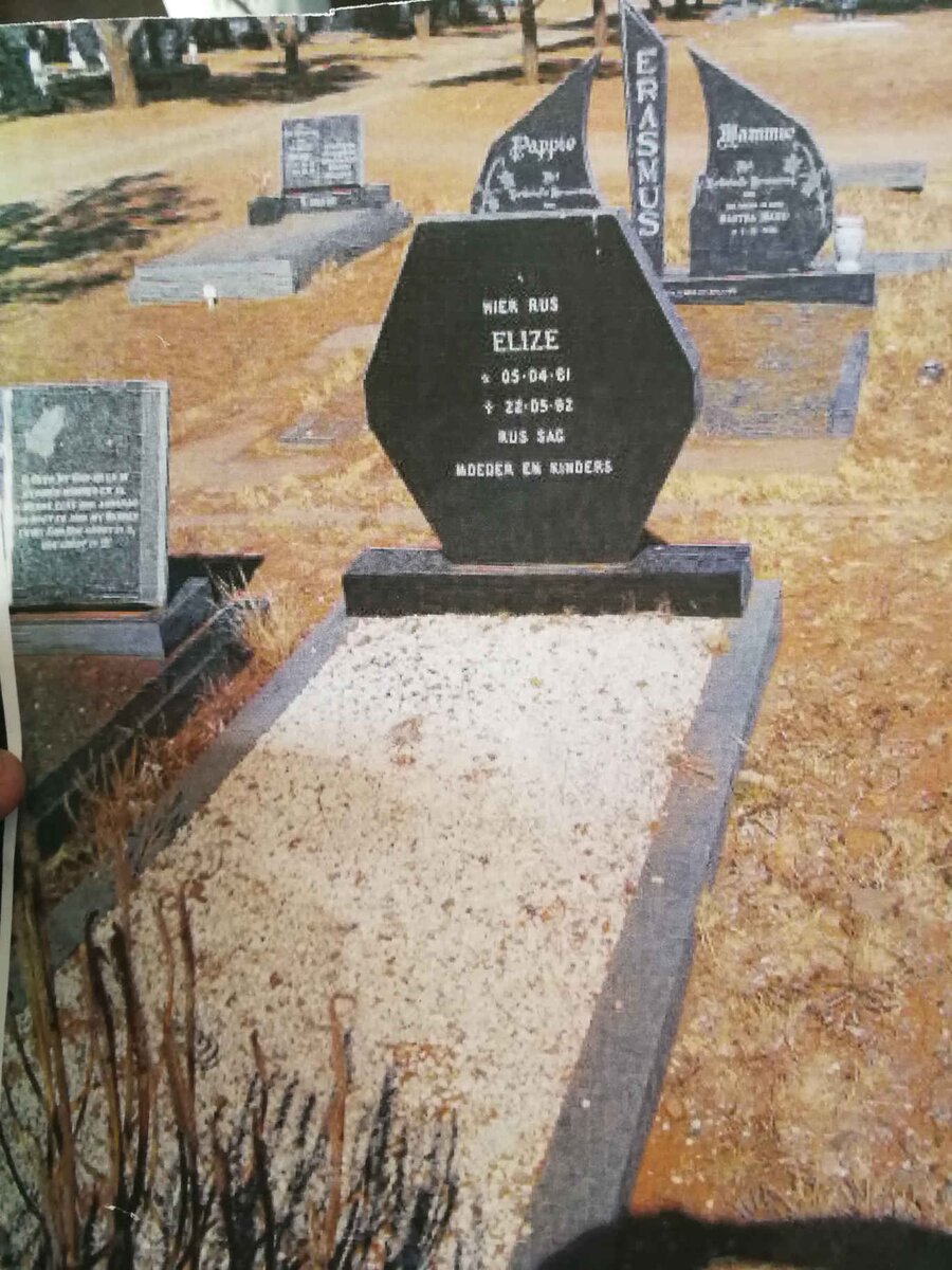 VUUREN Elize, van 1961-1992