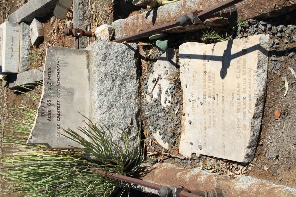 FARQUHARSON Alexandra McQueen 1899-1922 :: GLEN William John -1938