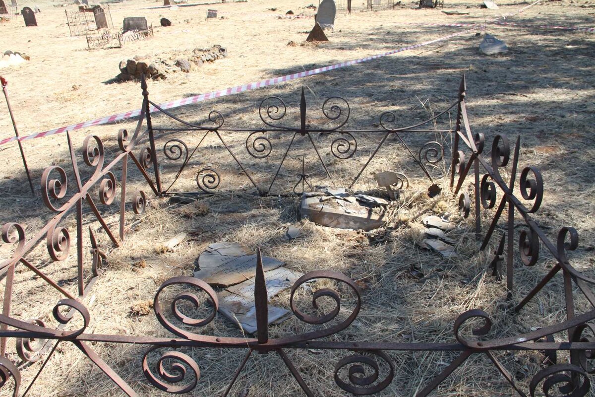 LUTTIG Andries Jeremias  -1879