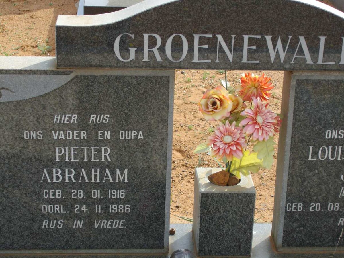 GROENEWALD Pieter Abraham 1916-1986 &amp; Louisa Catharina Jacomina SNYDERS 1916-1985