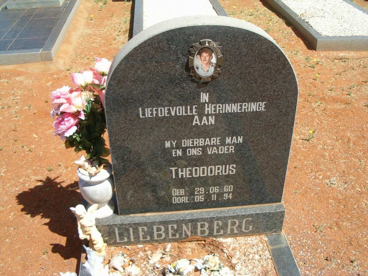 LIEBENBERG Theodorus 1960-1994