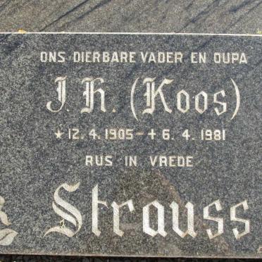 STRAUSS J.H. 1905-1981