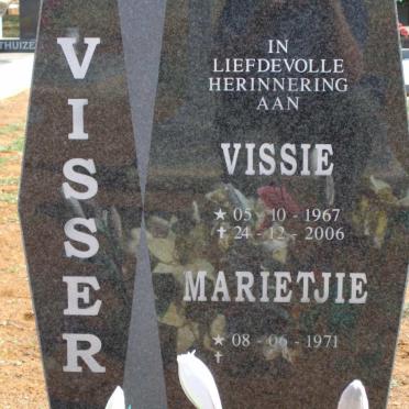 VISSER Vissie 1967-2006 &amp; Marietjie 1971-