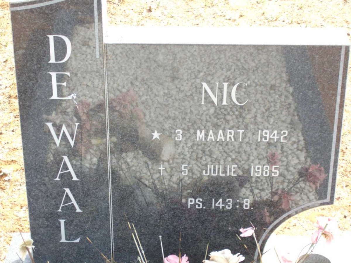 WAAL Nic, de 1942-1985
