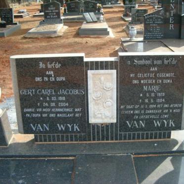 WYK Gert Carel Jacobus, van 1918-2004 &amp; Marie 1929-1984