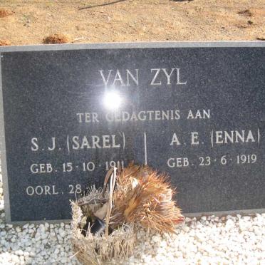 ZYL S.J., van 1911-1991 &amp; A.E. 1919-