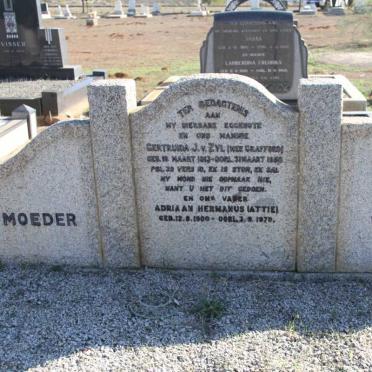 ZYL Adriaan Hermanus 1900-1978 &amp; Gertruida CRAFFORD 1913-1958 