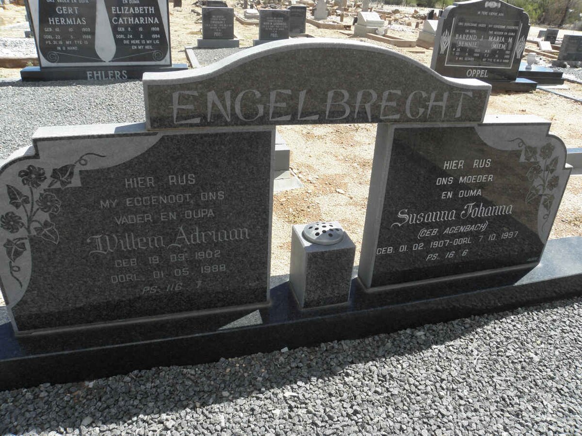 ENGELBRECHT Willem Adriaan 1902-1988 &amp; Susanna Johanna AGENBACH 1907-1997
