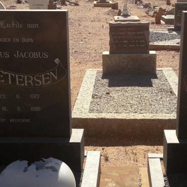 PIETERSEN Petrus Jacobus 1913-1981 &amp; Jacoba Louw 1922-1974