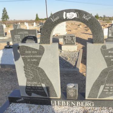 LIEBENBERG Salomo J. 1905-1967 &amp; Hester J.H. 1922-1920