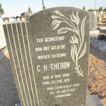 T - Vanne :: Surnames - T