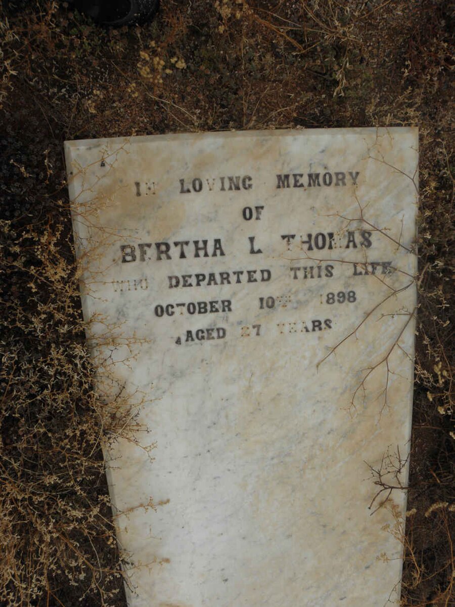 THOMAS Bertha L. -1898