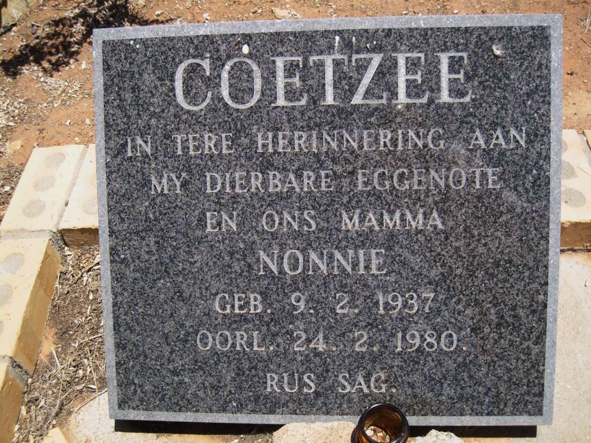 COETZEE Nonnie 1937-1980