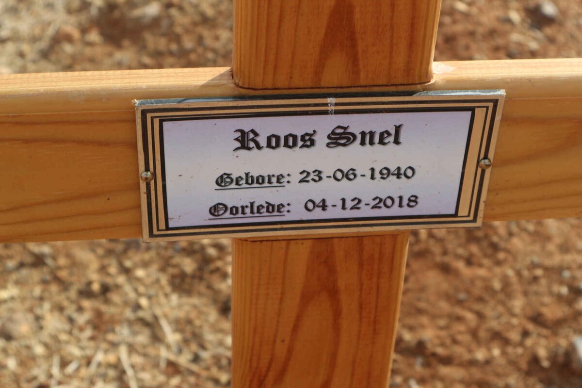 SNEL Roos 1940-2018