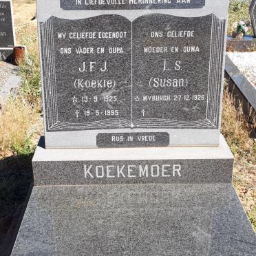 KOEKEMOER J.F.J. 1925-1995 &amp; L. S. MYBURGH 1926-