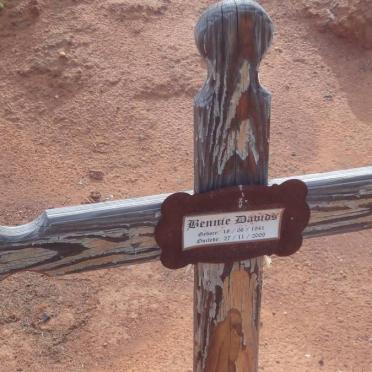 DAVIDS Bennie 1941-2000