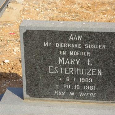 ESTERHUIZEN Mary E. 1909-1981