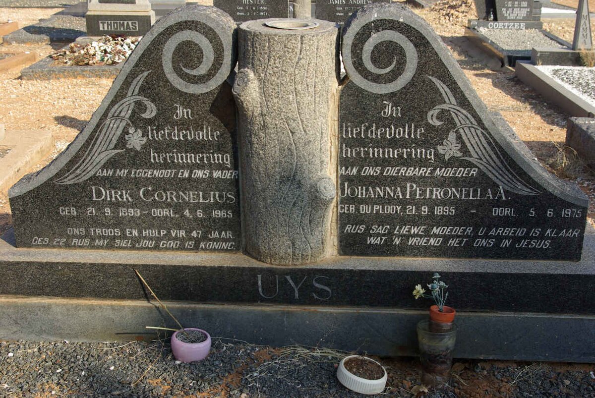 UYS Dirk Cornelius 1893-1965 &amp; Johanna Petronella A. DU PLOOY 1895-1975