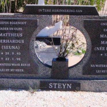 STEYN Mattheus Gerhardus 1940-1998 &amp; Marlene Martha PIETERS 1940-