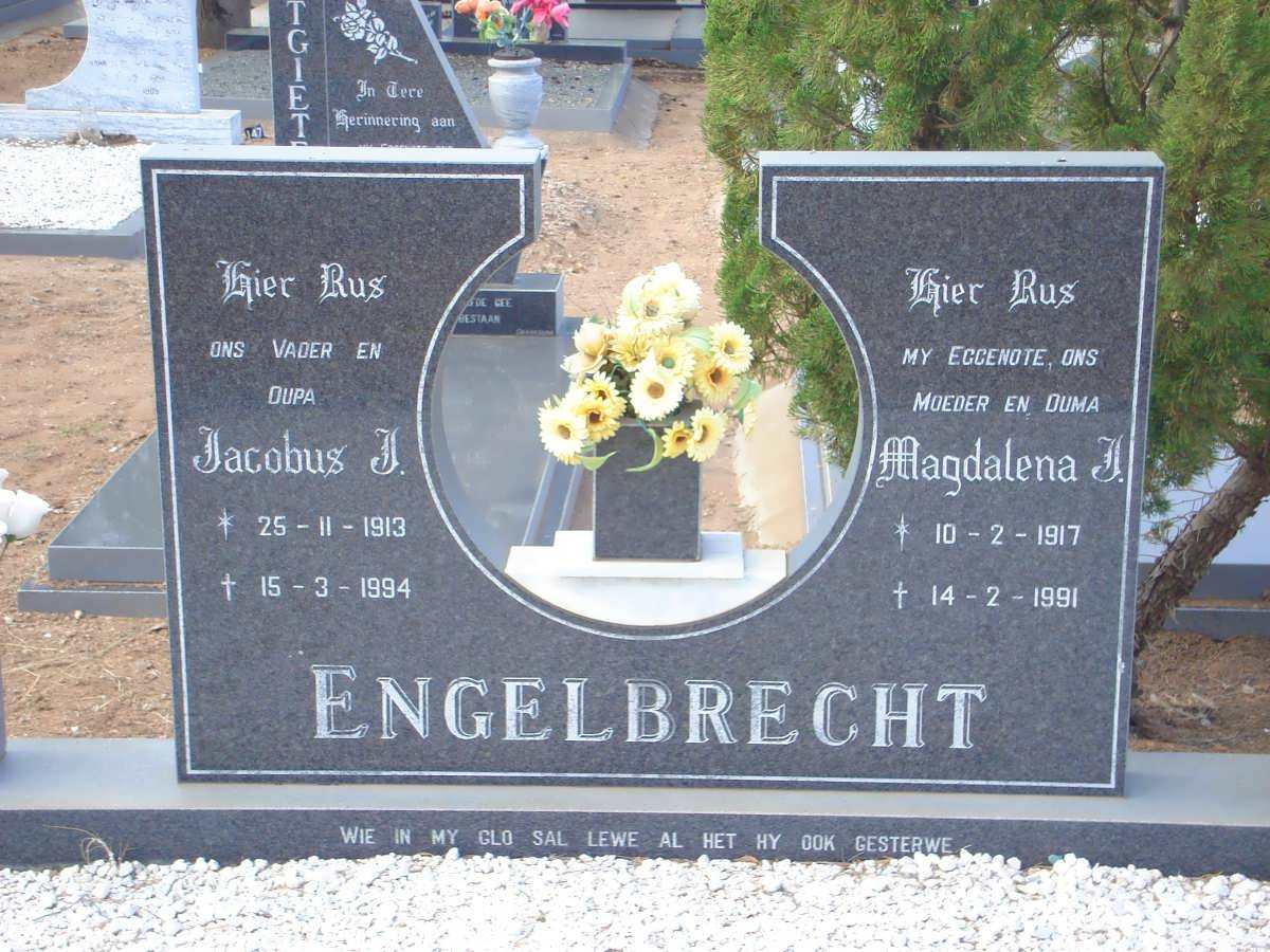ENGELBRECHT Jacobus J. 1913-1994 &amp; Magdalena J. 1917-1991