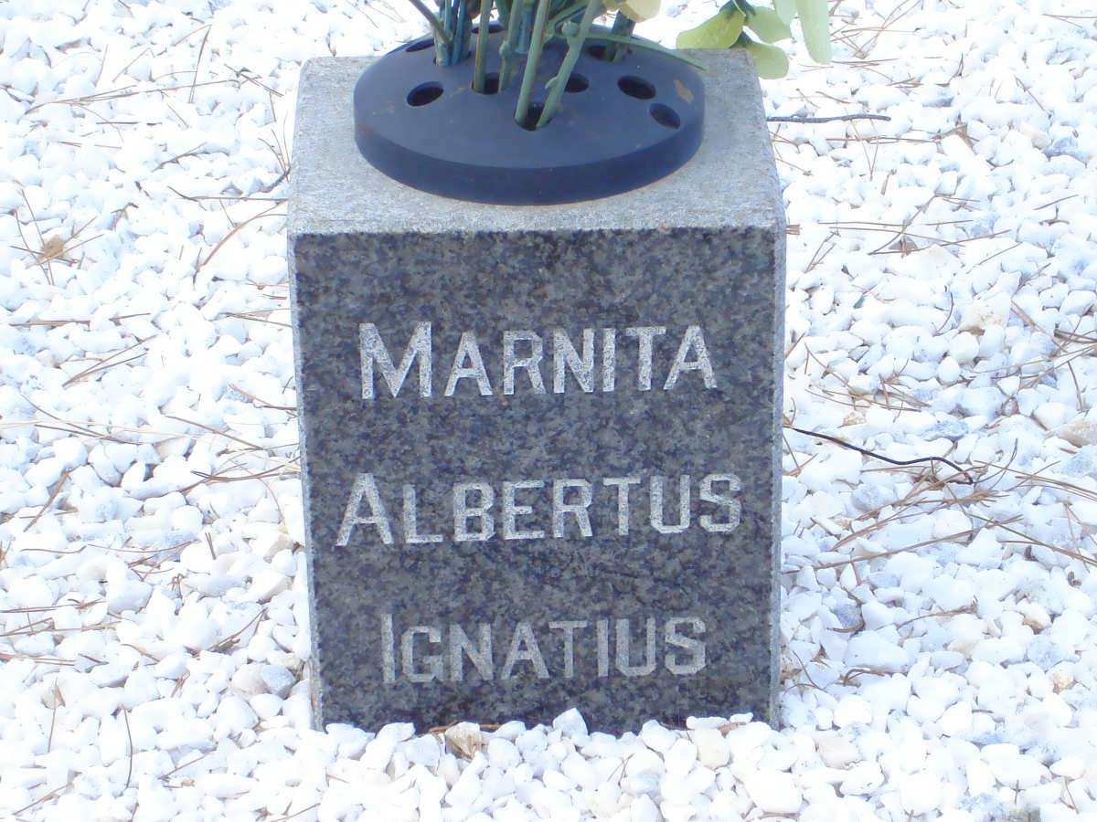 PRETORIUS Christiaan Albertus 1936- &amp; Mareza Frenay FRASER 1942-1993