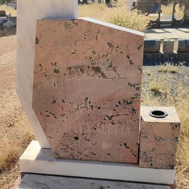 S - Surnames :: Vanne - S