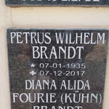 BRANDT Petrus Wilhelm 1935-2017 & Diana Alida FOURIE, KUHN 1948-