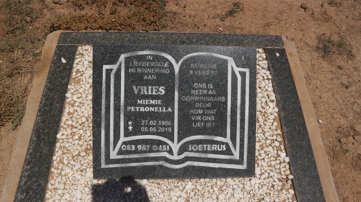VRIES Miemie Petronella 1956-2019