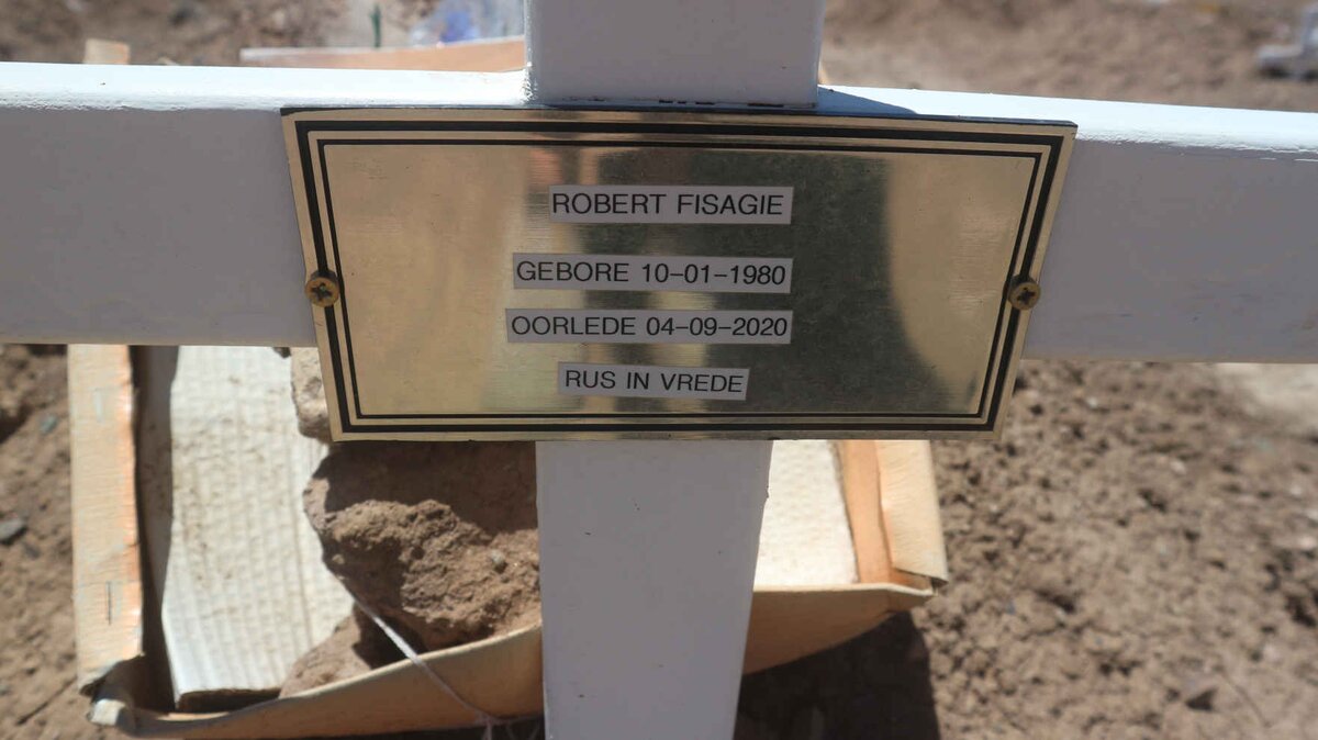 FISAGIE Robert 1980-2020