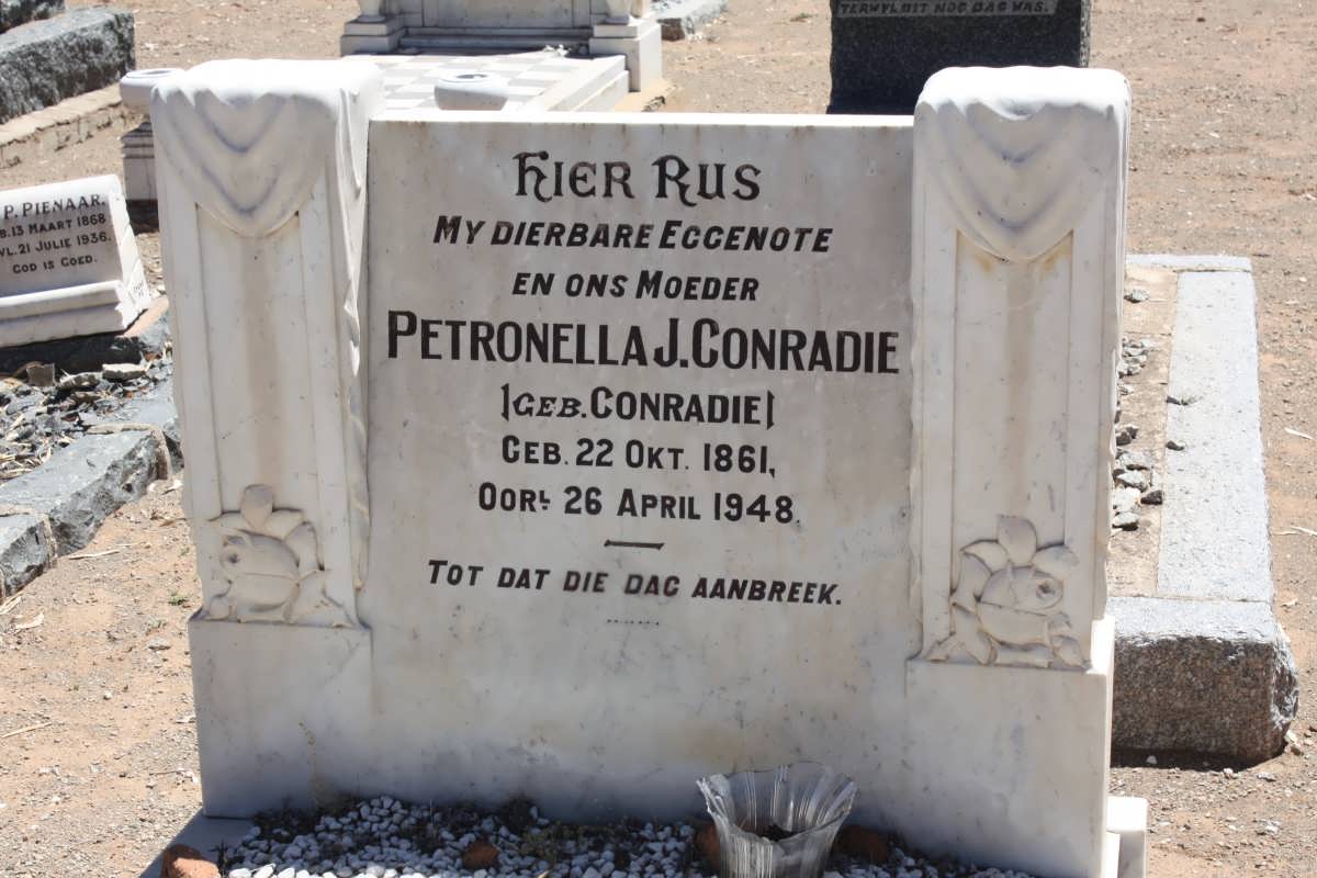 CONRADIE Petronella J. nee CONRADIE 1861-1948
